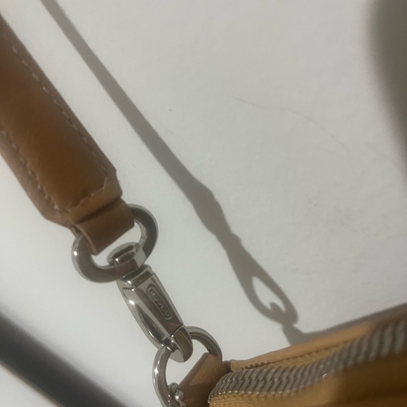 Vintage Y2k Coach demi hampton shoulder bag Butterscotch tan - Picture 6 of 9